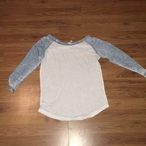 Baseball tee